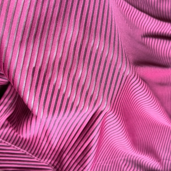 Lululemon Tie Back Tank - Burgundy - Size 4 - NWOT - Picture 5 of 5